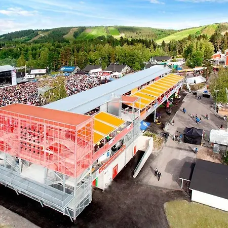 Huvilat Laakson Helmi 1 с камином, сауной, Spa, на берегу озера
