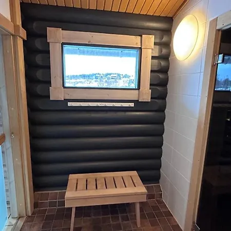 Laakson Helmi 1 с камином, сауной, Spa, на берегу озера *